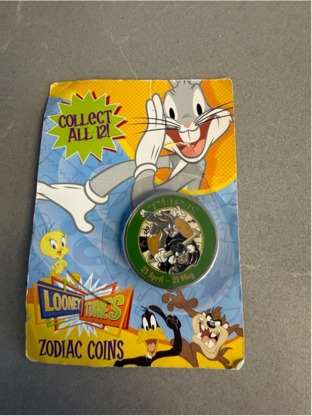 Vintage Looney Tunes Taurus Zodiac Coin Bugs Bunny Sugar Loaf Collectible Sealed